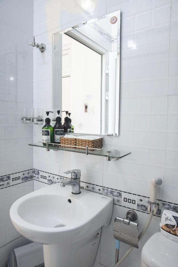 Hotel Khach San Thuy Tien Đà Lạt Exterior foto